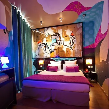 Des Beaux-arts Hotel 3*