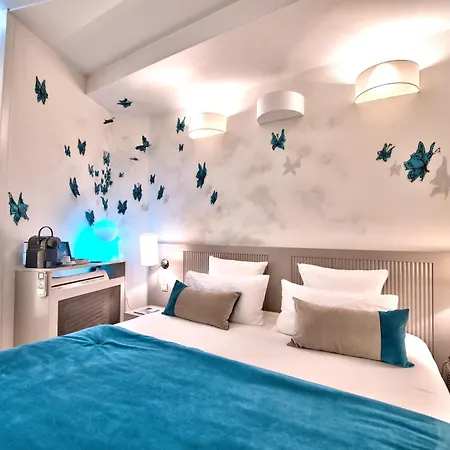 Hotel Des Beaux-arts 4*