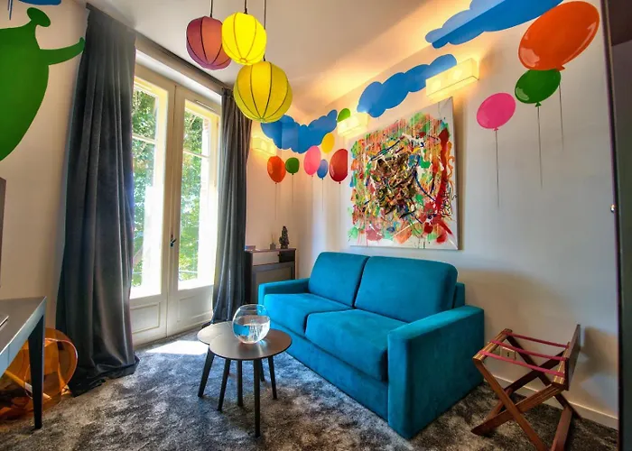 Des Beaux-arts Hotel 3*