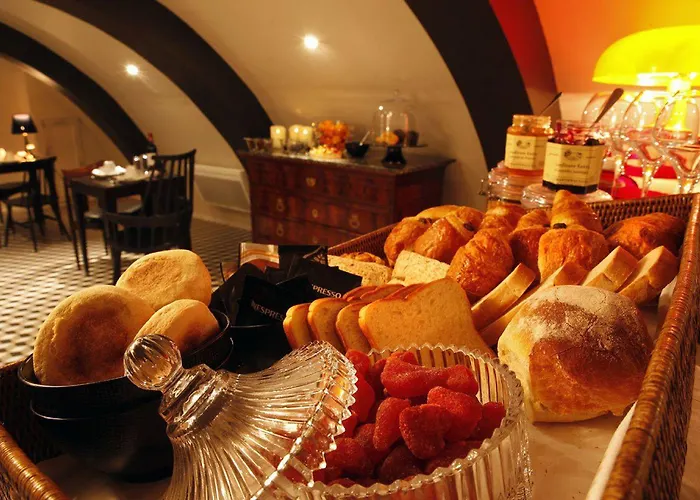 Des Beaux-arts Hotel 3*