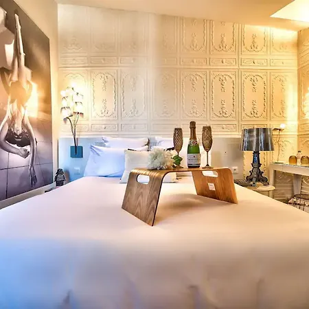 Otel Des Beaux-arts 3*