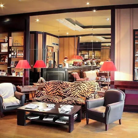 Des Beaux-arts Hotel 3*