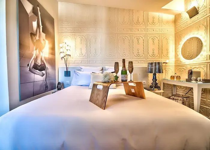 Hotel Des Beaux-arts 3*